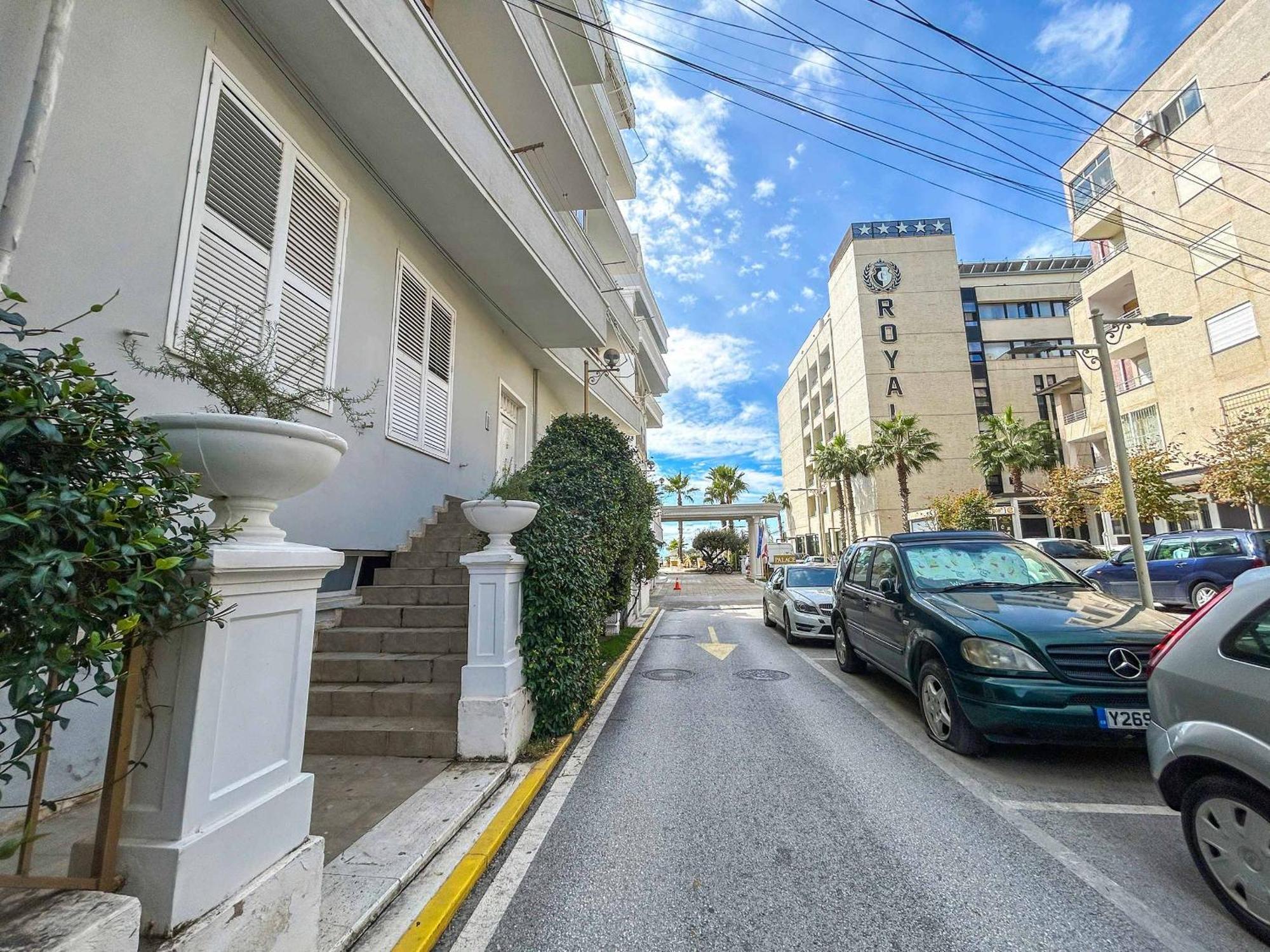 Royal 520 Apartamento Durrës Exterior foto