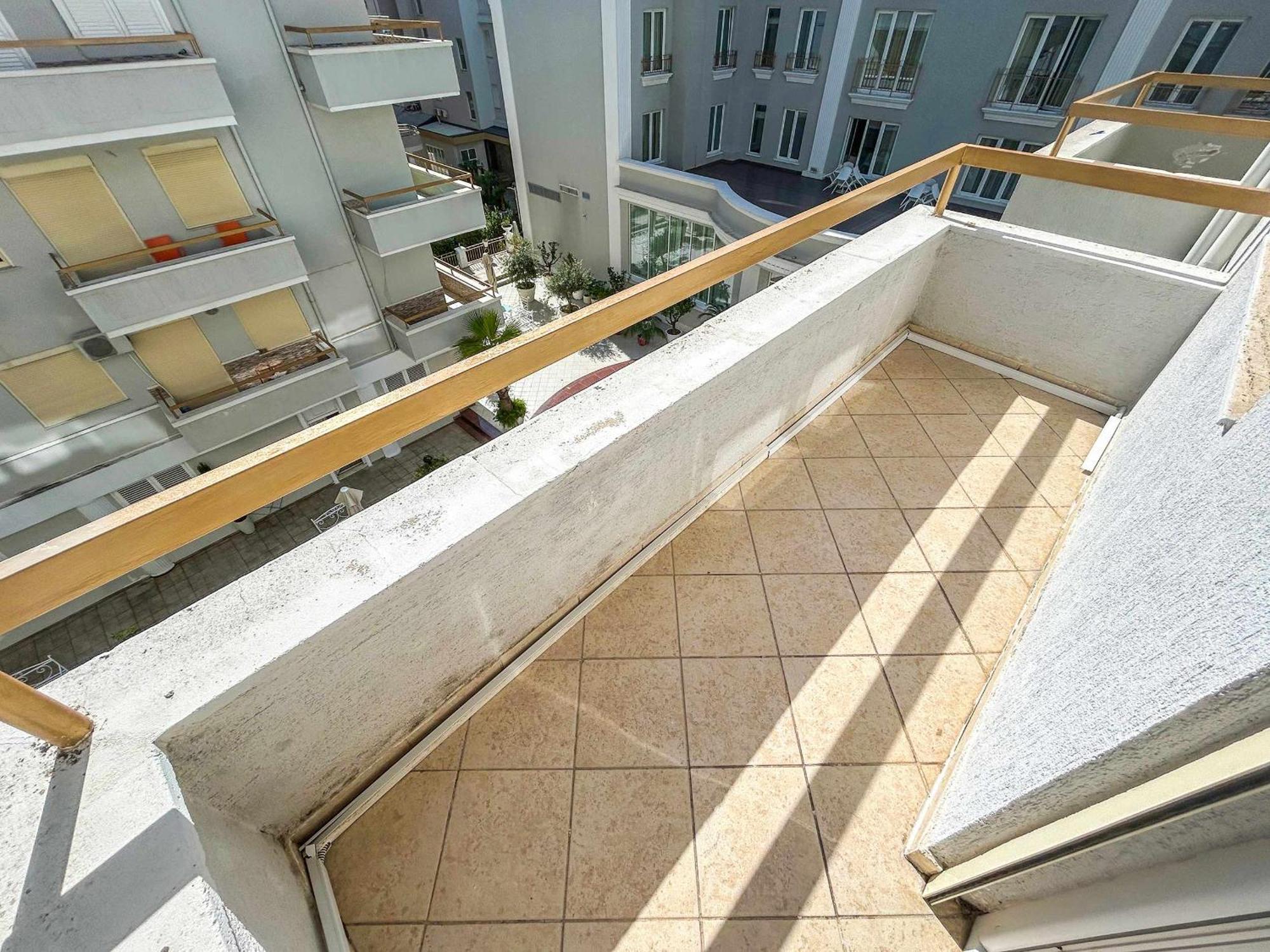Royal 520 Apartamento Durrës Exterior foto